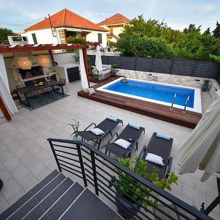 Villa Teuta Zadarvillas Exterior foto