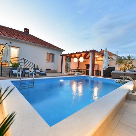 Villa Teuta Zadarvillas Exterior foto