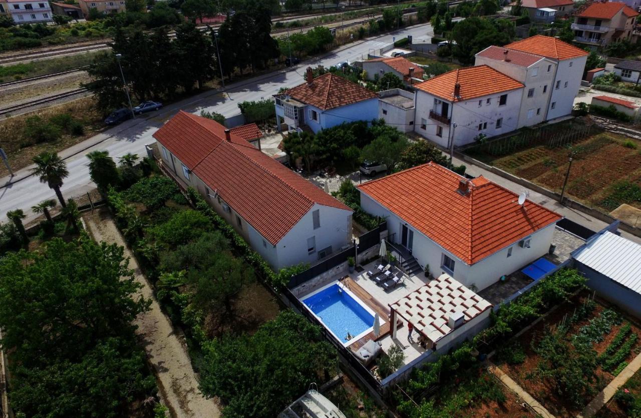 Villa Teuta Zadarvillas Exterior foto