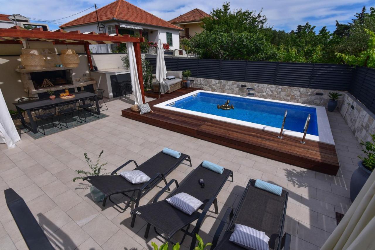 Villa Teuta Zadarvillas Exterior foto